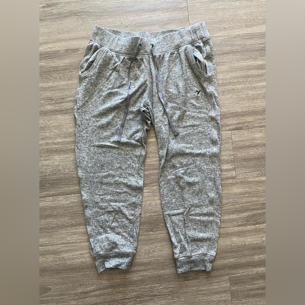 Grey thin sweatpants